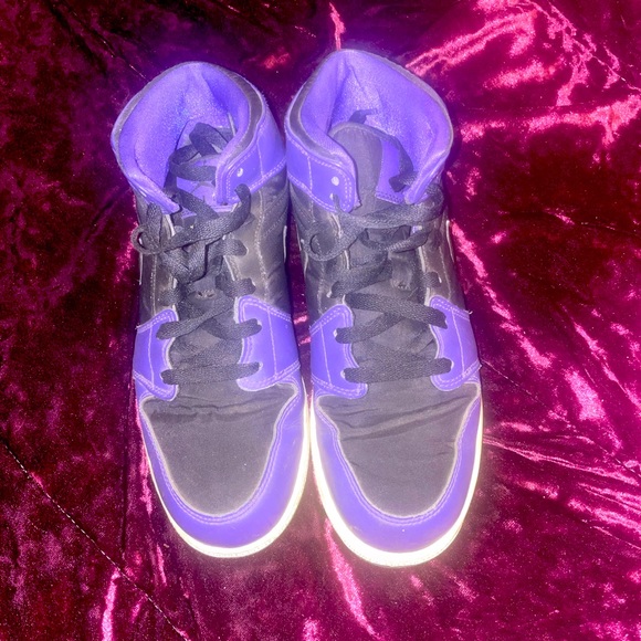 Purple and Black Jordan 1 - Picture 1 of 2